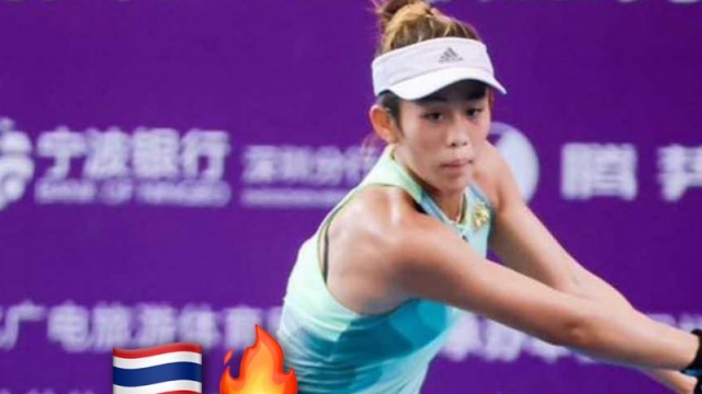 ไทยสะเทือนเวทีโลก !! รวงข้าว นักเทนนิสสาวไทย พลิกโค่นพี่ใหญ่จีน ผงาดคว้าแชมป์ เวิลด์ เทนนิส ทัวร์