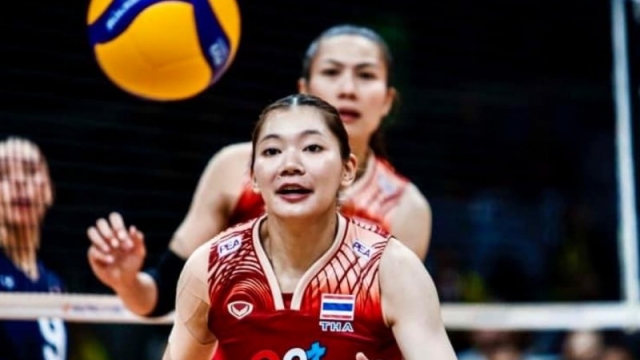 ความรู้สึกแฟนเอเชีย !! หลังเห็นวิธีการเล่น "วอลเล่ย์บอลหญิงทีมชาติไทย" ดวลท็อป 2 ของโลก
