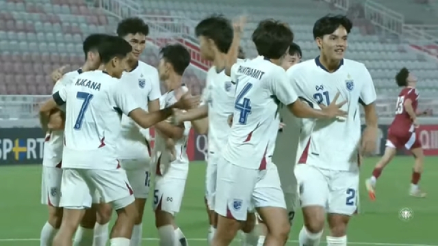 สุดช๊อก! HT ทีมชาติไทย U23 บุกนำ เจ้าภาพกาตาร์ 1-0