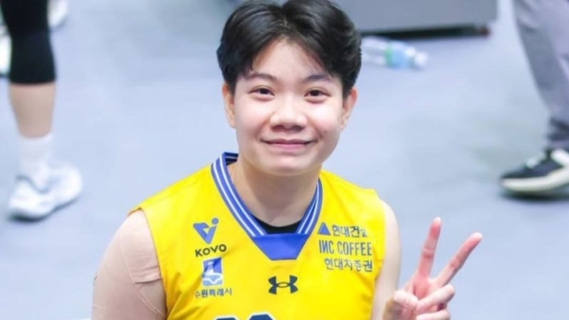 "น้องสอง" วิภาวี ศรีทอง โพสต์ข้อความ อําลาสโมสรซูวอน ฮุนได ฮิลเตรท