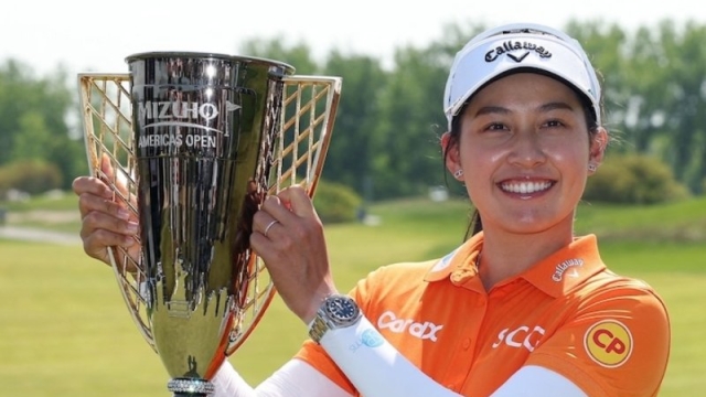 ไทยสะเทือนเวทีโลก !! "โปรจีน" ผงาดคว้าแชมป์ประวัติศาสตร์ LPGA