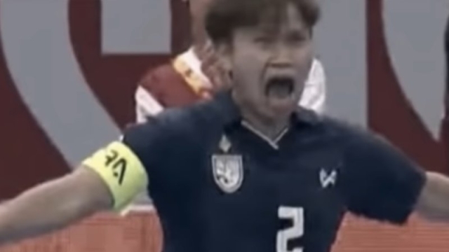 ทีมชาติไทย ทุบ 3 ประวัติศาสตร์ !! หลังพลิกโค่นทีมชาติจีน