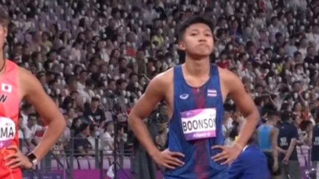 ลุ้นเหรียญทองประวัติศาสตร์! ช่องถ่ายทอดสด "เทพบิว" นำทัพลมกรดทีมชาติไทย 4x100 รอบชิงศึกใหญ่ระดับทวีป