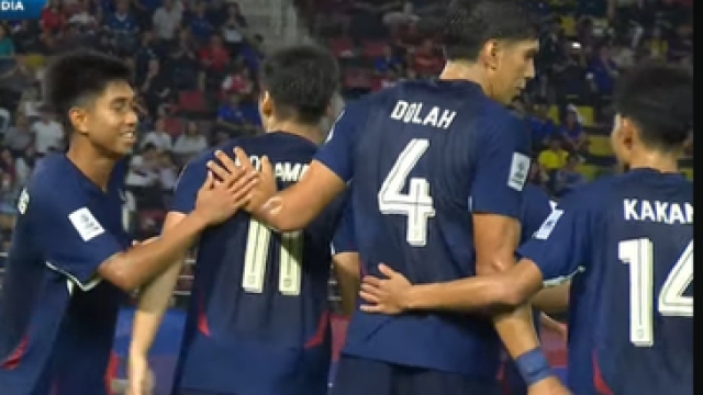 เบน เดวิส ผนึก ปรเมศย์! พา "ทีมชาติไทย" ทุบ "อินเดีย" ทีมแกร่งเอเชียใต้