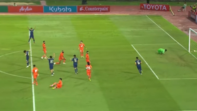 เบน เดวิส ยิงมหัศจรรย์! ทีมชาติไทย ขึ้นนำ ทีมชาติอินเดีย 1-0