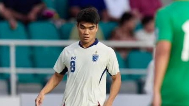 พีรดนย์ ฉ่ำรัศมี โพสต์เคลื่อนไหว! หลัง "ทีมชาติไทย" บุกพ่ายคารัง เติร์กเมนิสถาน