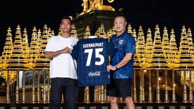 ด่วน! บุรีรัมย์ เปิดตัวแข้ง "ทีมชาติไทย" ชุดใหญ่ ยุคอิชิอิ
