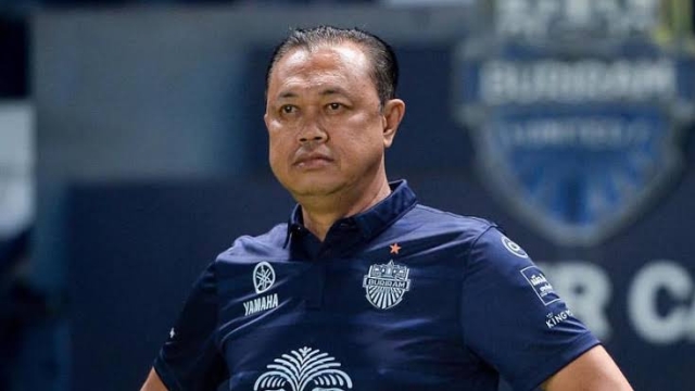 บิ๊กเน สั่นสะเทือนวงการฟุตบอลไทย !! เปิดตัวแข้งเทพ 12 รายใหม่