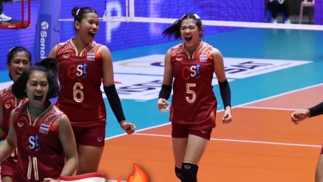 สรุปอันดับ! การแข่งขันวอลเล่ย์บอลหญิง U19 ชิงแชมป์โลก 2025 , ผลงานแรก เฝิง คุน กับทีมชาติไทย