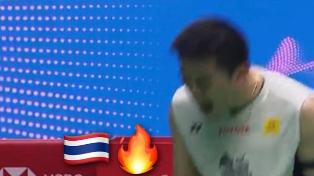 ไทยกระหึ่มเวทีโลก! "วิว กุลวุฒิ" พลิกนรกโค่นแชมป์เยาวชนโลก ศึก World Tour Super 1000