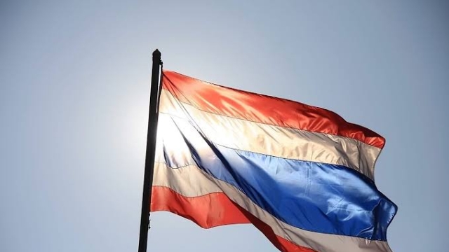 ด่วน! ยืนยัน ขึ้นธงชาติไทยสำเร็จ เพลงชาติไทยดังกึกก้อง "ช่องอานม้า"