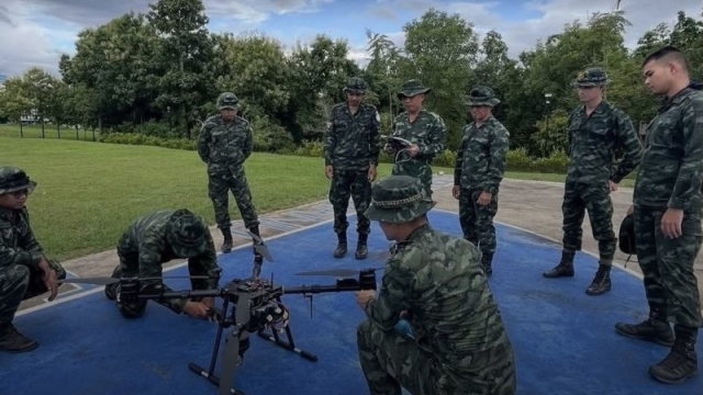 ฉก.ราชมนู เสริมเขี้ยวเล็บ "โดรนโจมตีทิ้งระเบิด" ป้องกันชายแดน "ไทย-กัมพูชา"