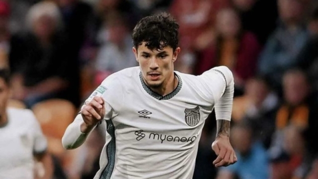 "จู๊ด เบลล์" กองหน้าลูกครึ่งไทย ประเดิมเกมแรกต้นสังกัดใหม่ลีกอังกฤษ