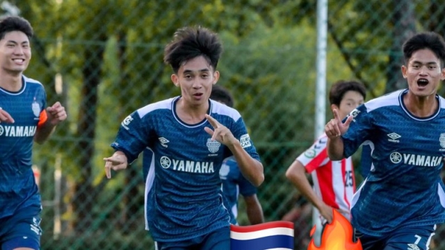 เกมอย่างเดือด! เยาวชนอนาคตทีมชาติไทย "บุรีรัมย์" U18 พลิกแซงดับ JDT ลิ่วชนทีมญี่ปุ่น