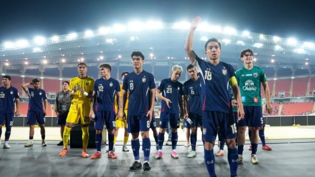 อิชิอิ จัดให้ !! เรียก 36 แข้งรายแรกเสริมแกร่ง "ทีมชาติไทย" ชุดใหญ่