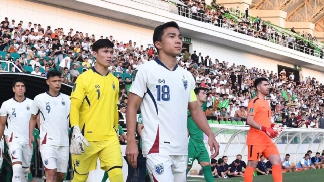 แฟนไทยได้เฮ !! 3 ช่องถ่ายทอดสด “ทีมชาติไทย” ชุดใหญ่ ปะทะ ทีมท็อป 158 ของโลก