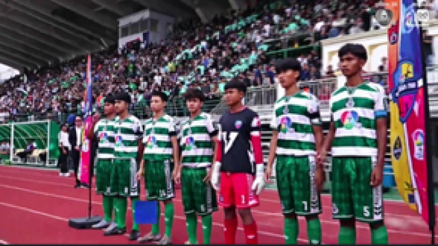 สะเทือนวงการ ลูกหนังไทย !! “อั้ม พัชราภา” มอบเงินอัดฉีด “หมอนทองวิทยา” หลังทะลุรอบชิง แชมป์กีฬา 7HD 2025