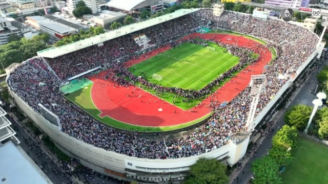 เกมอย่างเดือด! หมอนทองวิทยา ยิงขึ้นนำ อบจ.ชัยนาท 1-0 แชมป์กีฬา 7HD 2025 รอบชิงชนะเลิศ