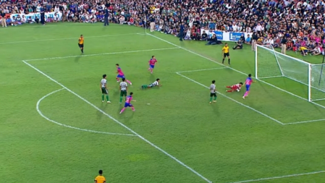 ด่วน! ทีมชาติลาว เรียกแข้งนัดชิง “บอล 7 สี” ลุยซีเกมส์ 2025