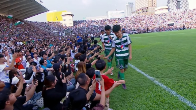 TSB มอบ “รถขนฝันรุ่นใหม่” ให้ “หมอนทองวิทยา” หลังสร้างปรากฏการณ์เขย่าวงการบอลนักเรียน 7 สี