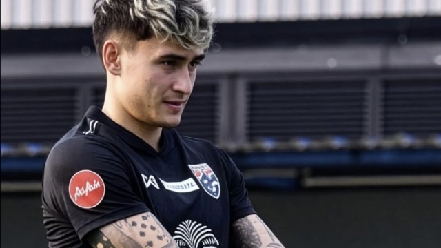 ฮือฮา !! Bundesliga เพจทางการลีกเยอรมัน ขึ้นหน้าหนึ่งเชียร์ “มิคเคลสัน” กับ ทีมชาติไทย