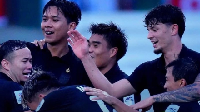 อันดับโลกไทยพุ่ง !! หลัง “ทีมชาติไทย” แอนโธนี ฮัดสัน บุกถล่มยับ “ศรีลังกา” คาบ้าน