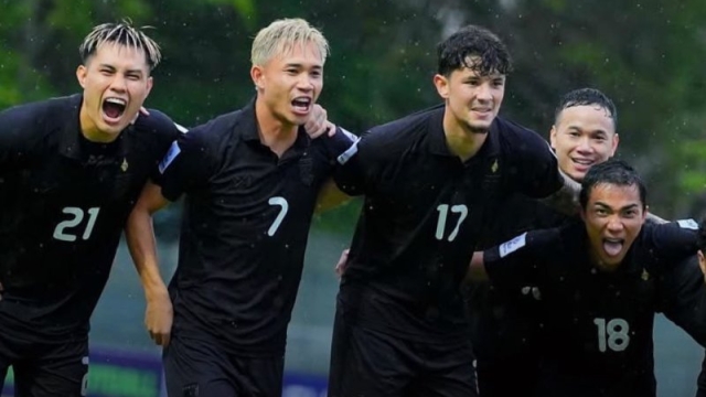 คิดได้ยังไง !! อดีตโค้ชทีมชาติศรีลังกา จวกแท็คติกกองหน้า 7 คน