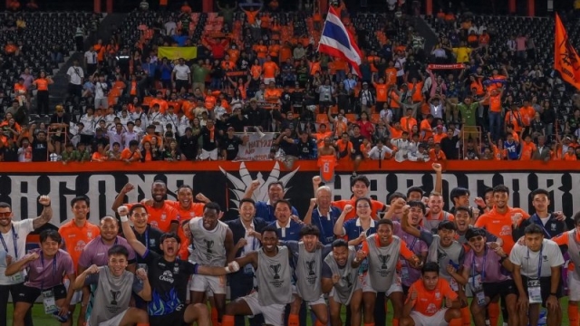 ความรู้สึกแฟนเวียดนาม สุดช็อก !! ยอดทีมแชมป์ “นัมดินห์” โดน ราชบุรี ทีมไทยรัวยับท้ายเกม ส่อร่วงเอเชีย