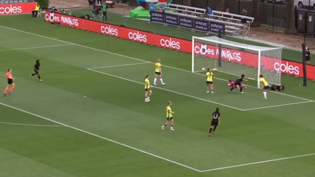 ออสเตรเลีย สุดช็อก !! โดน “ทีมชาติไทย” ยิงตีเสมอ 1-1