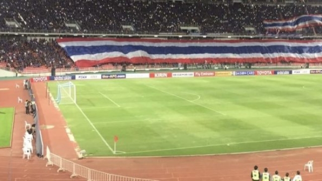 ครึ่งแรกอย่างเดือด !! “ทีมชาติไทย” กดนำห่าง อินโดนีเซีย 4-0