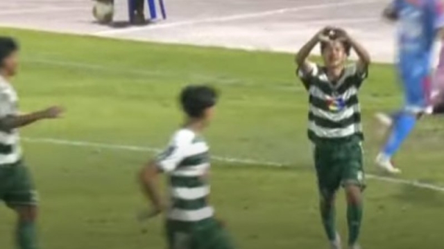 Sparrow FC สุดช็อก !! โดน “หมอนทองวิทยา” ถล่มยับคาบ้าน