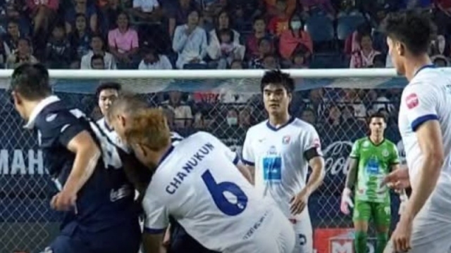 ท่าเรือ สุดช็อก !! โดน “บุรีรัมย์” กดนาทีบาปคารังสายฟ้า