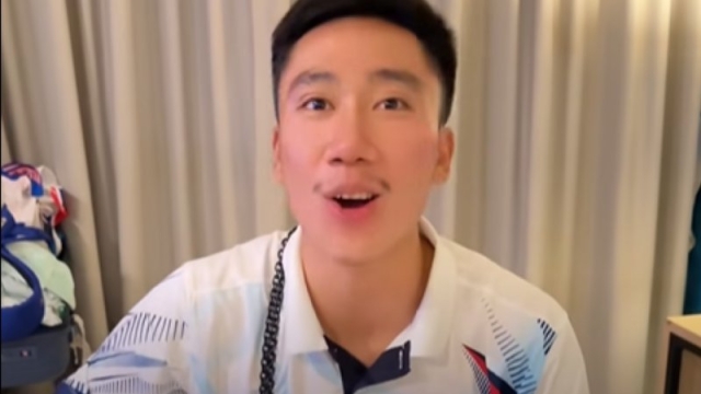 โด่งดังทั้งอาเซียน !! นักกีฬา สปป. ลาว แกะกล่องรีวิว Gift Set ซีเกมส์ 2025 ไอเทมภายในถุงทำแฟนๆอาเซียนทึ่ง