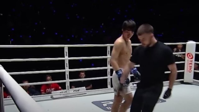 เสือคิม โพสต์สุดเจ็บใจ !! ถึงปฏิกิริยาแฟนมวยบางส่วน หลังเห็น “ตะวันฉาย” แพ้ TKO ช็อกโลก