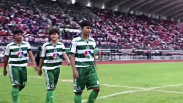 ด่วน !! กำลังจะลงสนาม ช่องทางถ่ายทอดสด “หมอนทองวิทยา” บุกปะทะ โรงเรียนนนทบุรีวิทยาลัย