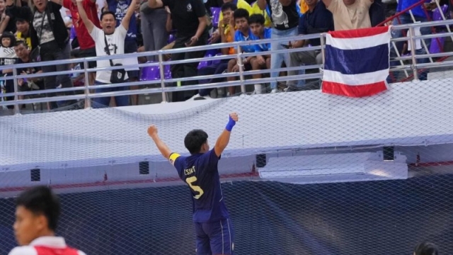 แฟนไทยห้ามพลาด !! ช่องทางถ่ายทอดสด “ทีมชาติไทย” ปะทะ ทีมชาติอินโดนีเซีย U19 ชิงแชมป์อาเซียน รอบชิงชนะเลิศ