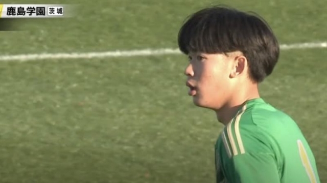 ญี่ปุ่นทึ่งเด็กไทย !! แมตช์ประวัติศาสตร์ “ภูมิรพี” ลงสนามบอลนักเรียน “ชิงแชมป์ฤดูหนาว” พาทีมถล่มคู่แข่งยับ