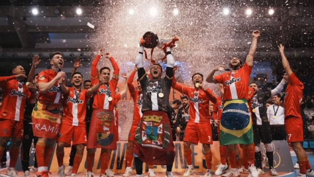 มูฮัมหมัด อุสมานมูซา แข้งฟุตซอลทีมชาติไทย ยิงประตูพาทีมคว้าแชมป์