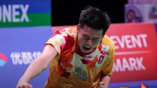 ไทยสะเทือนเวทีโลก !! “วิว กุลวุฒิ” แบดมินตันไทย โค่นมือ 1 ของโลก จารึกประวัติศาสตร์คว้าแชมป์แรกในชีวิต