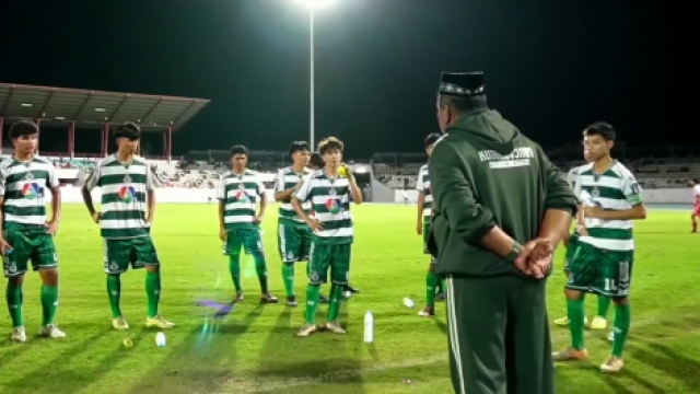 ทีมบอย ท่าพระจันทร์ สุดช็อก !! หมอนทองวิทยา บุกยิงนำ 2-0