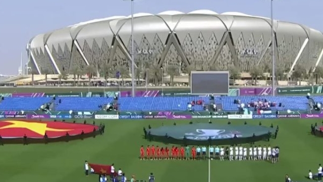 เวียดนาม สุดช็อก !! โดน “ทีมชาติจีน” ยิงนำห่าง 2-0