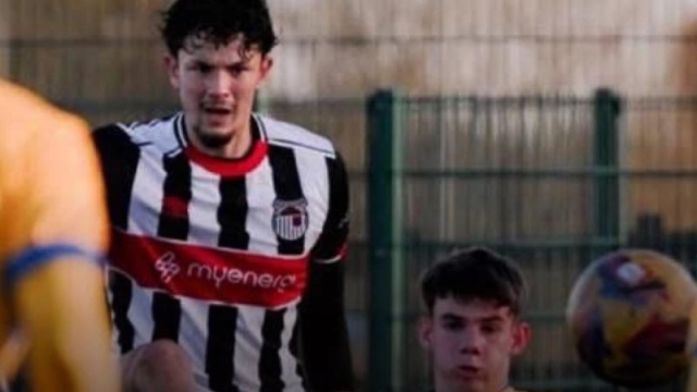 จู๊ด เบลล์ กองหน้าทีมชาติไทยทุบสถิติใหม่ ครั้งแรกในรอบ 7 ปีกับทีมลูกหนังอังกฤษ