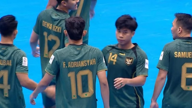 เวียดนาม สุดช็อก !! โดนเจ้าภาพ “อินโดนีเซีย” ถลุงครึ่งแรกนำห่าง 2-0