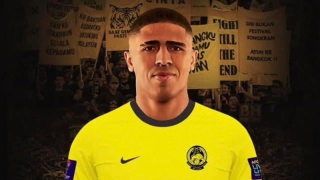 สะเทือนอาเซียน !! “เสือเหลือง” มาเลเซีย เตรียมคว้า กองหน้าสถิติสุดโหด 170 นัด ยิง 175 ประตู ลุย AFFCup 2026 เบียดแชมป์กับทีมชาติไทย