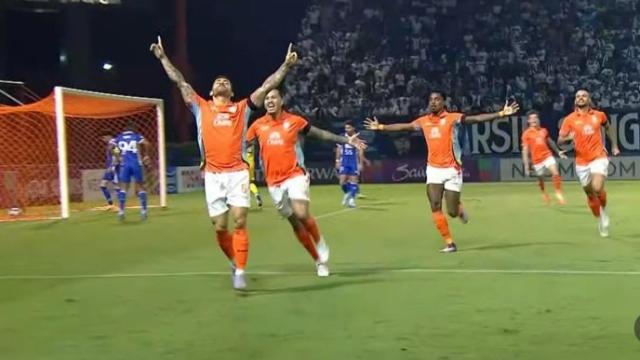 แชมป์อินโด สุดช็อก !! โดน “ราชบุรี” ยิงขึ้นนำ 1-0