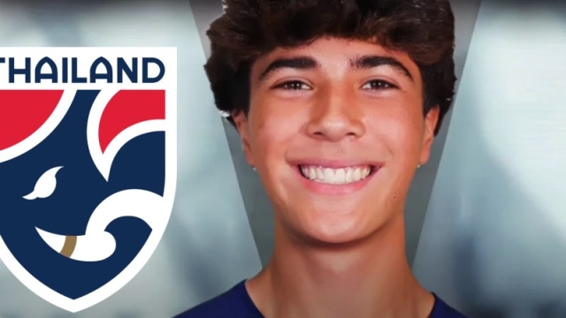 แฟนไทยว่าไง !! เจอเพชรเม็ดงาม “บาร์เซโลน่า” ยักษ์ใหญ่ ลาลีกา แม่อยากให้เล่นทีมชาติไทย