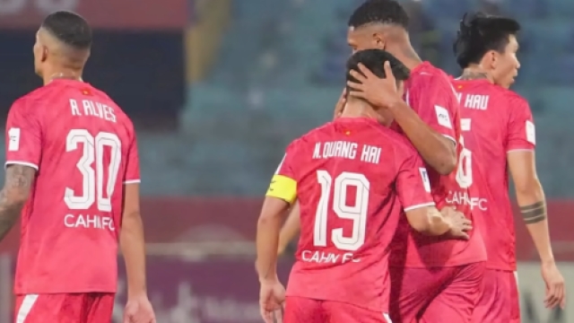 ยอดทีมเวียดนาม สุดช็อก !! โดน แทมปิเนส โรเวอร์ส ยิงนำห่าง 2-0