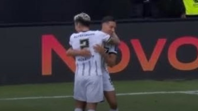 กระหึ่มลีกเยอรมัน !! มิคเคลสัน‬ ยืนตัวจริงช่วย “เอลเวิร์สเบิร์ก” ถล่มคู่แข่ง ขึ้นจ่าฝูง Bundesliga2