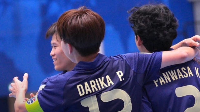 ไทยกระหึ่ม !! ประเดิมนัดแรก “ทีมชาติไทย” ถล่มอินโดยับ