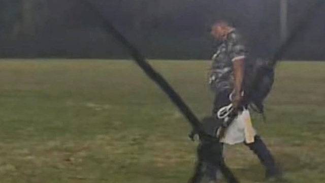 ชาวเน็ตแห่แชร์ภาพ “อาจารย์สกล” เมื่อครั้งอำลา สุรศักดิ์มนตรี เทียบ “หมอนทองวิทยา”